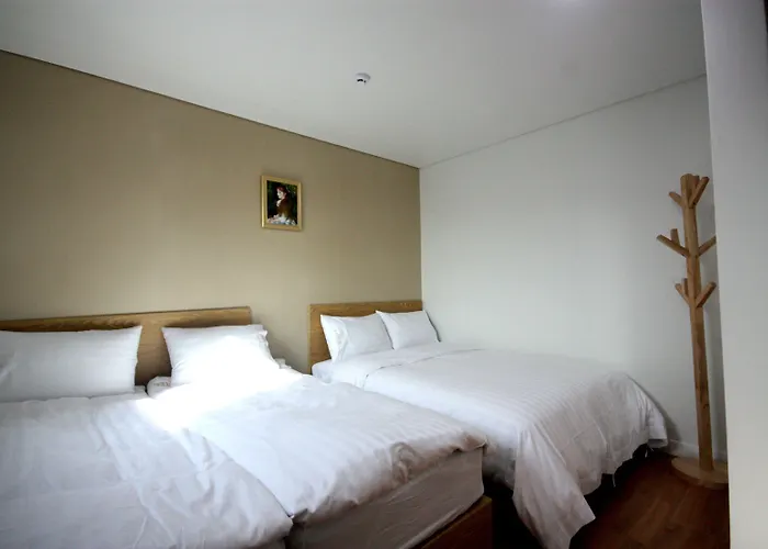 Ziyolk Station Hotel 3*