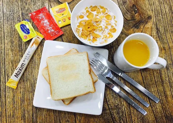 Hotel Ziyolk Station 3*
